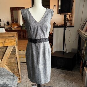 Banana Republic Gray V-Neck Stretch Wool Midi Dress